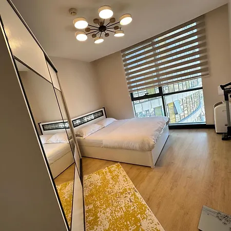 Apartamento Stylish Flat-eagle Eye For *